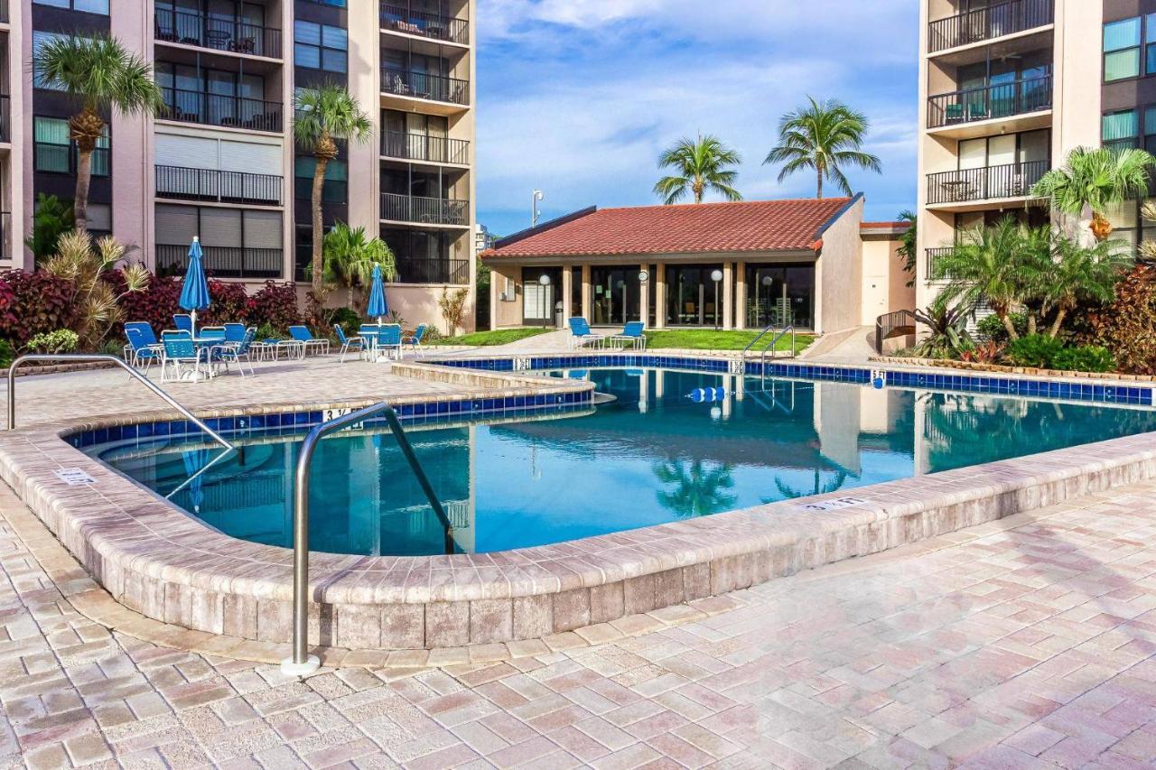 Siesta Breakers Penthouse On The Beach サラソータ エクステリア 写真