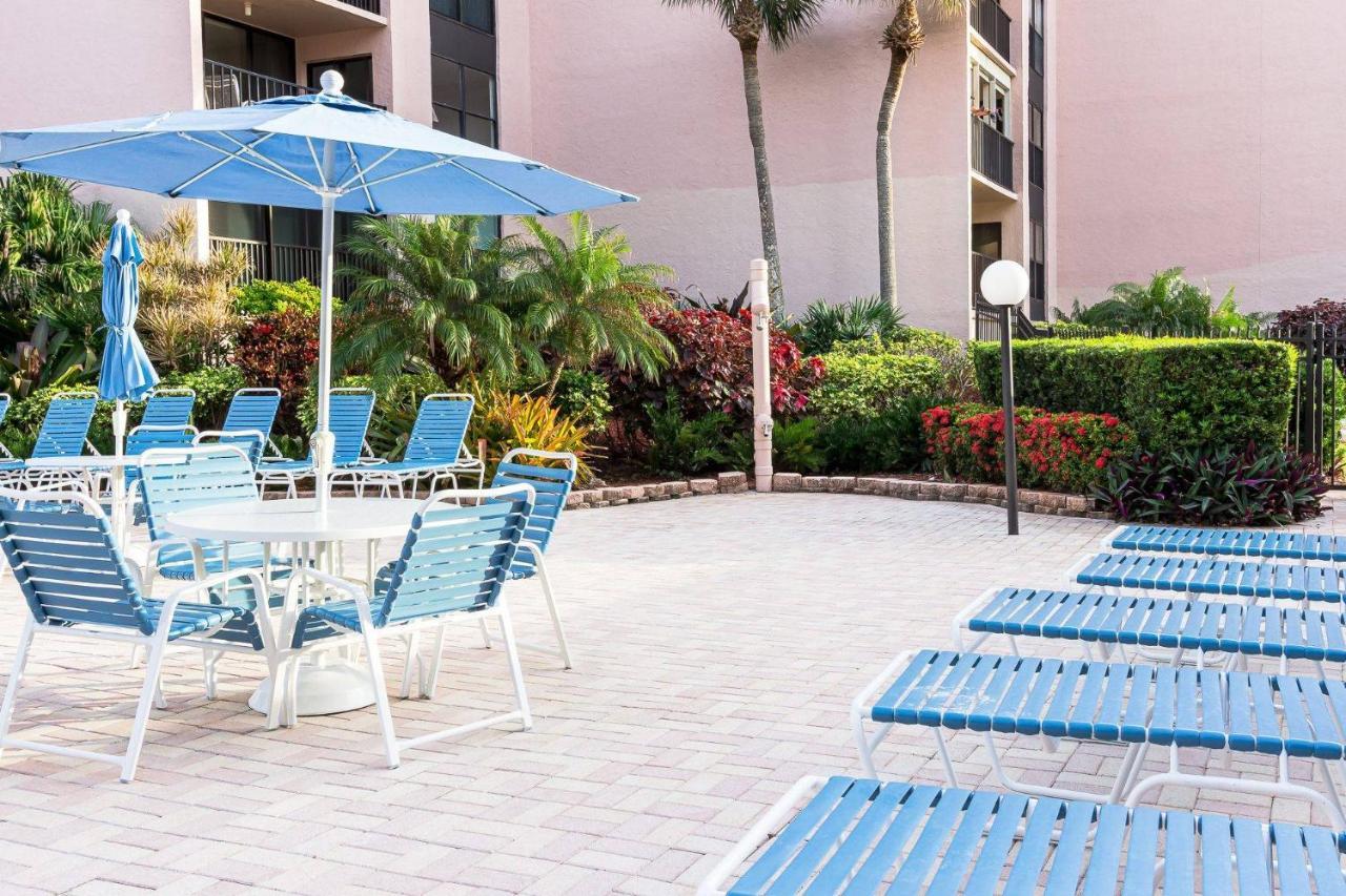 Siesta Breakers Penthouse On The Beach サラソータ エクステリア 写真